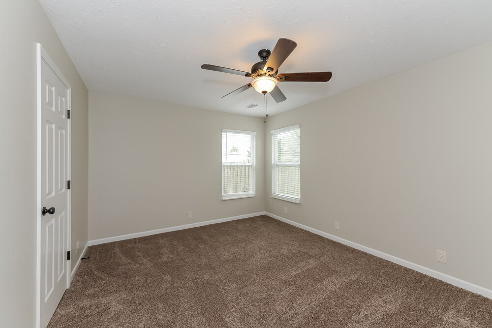 Building Photo - 1704 Stone Hollow Ct