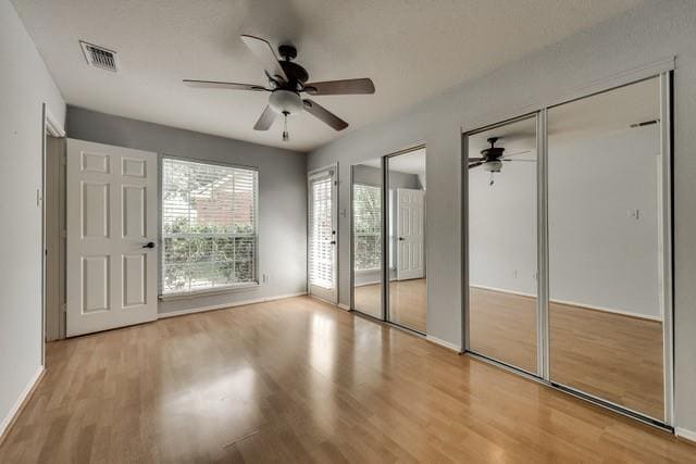 Building Photo - 2323 Brookview Dr