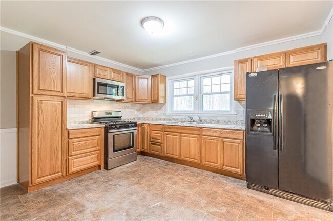 Building Photo - 149 Meadow Park Ln SW