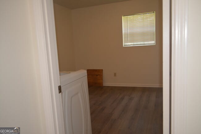 Building Photo - 354 Roy Huie Rd