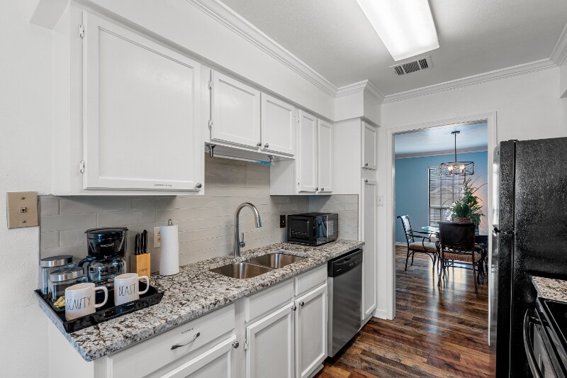 Building Photo - 2500 Centenary Blvd