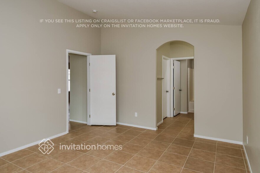 Building Photo - 6557 Shining Sand Ave