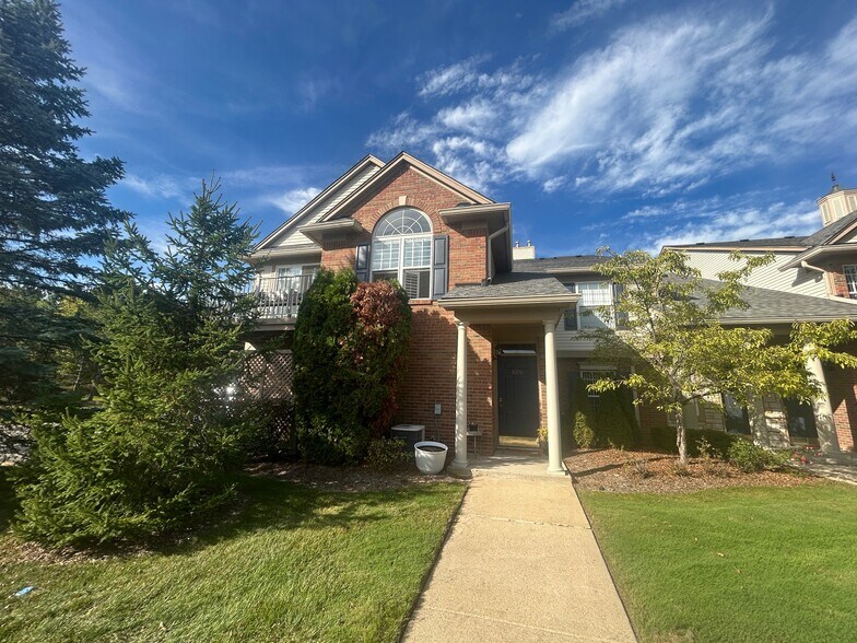 Primary Photo - 3608 Oakmonte Blvd