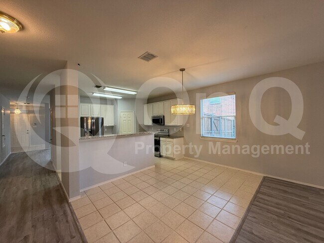 Building Photo - 1113 Shadowridge Cir