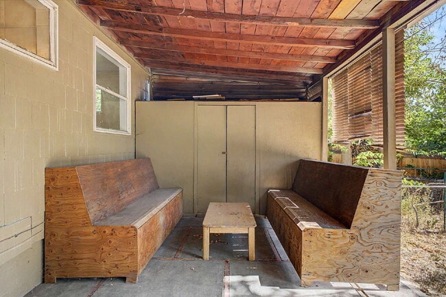 Building Photo - Virginia Village 4 Bed / 1 Bath for rent