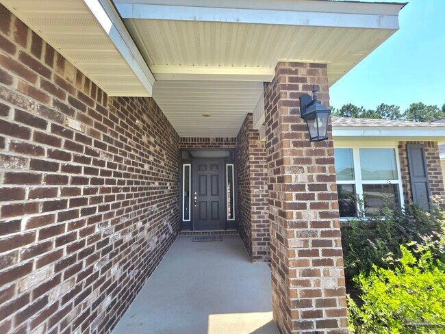 Building Photo - 1813 Leigh Lp