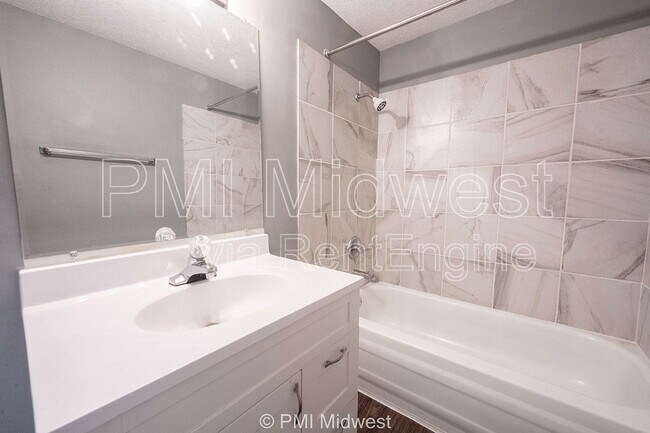 Building Photo - 7046 US-36