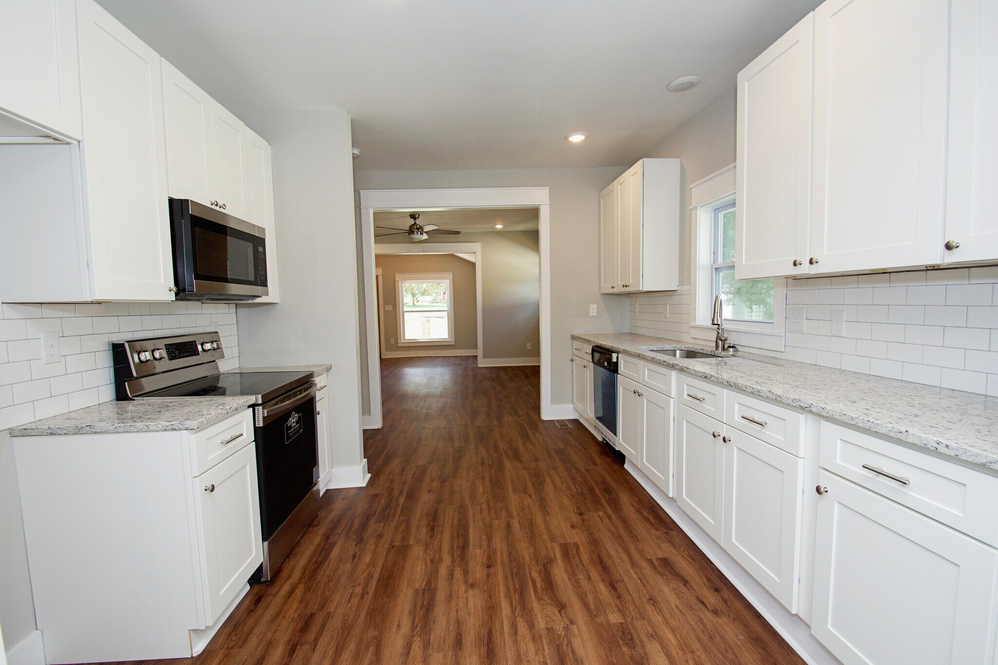 Building Photo - 2404 Jefferson Ave