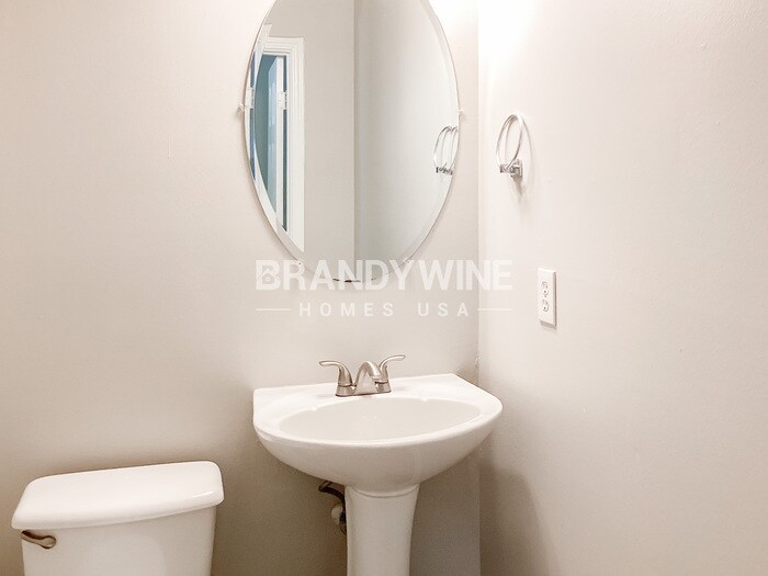 Building Photo - 3725 Patti Pkwy