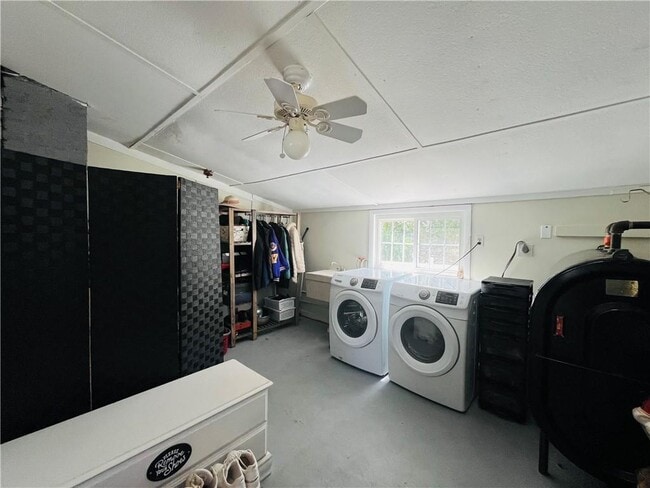 Building Photo - 109 Rogers Ave