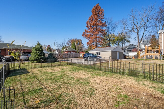 Building Photo - 308 Breckenridge Ln