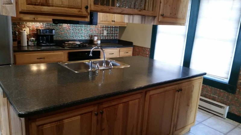 Building Photo - 960 Main St