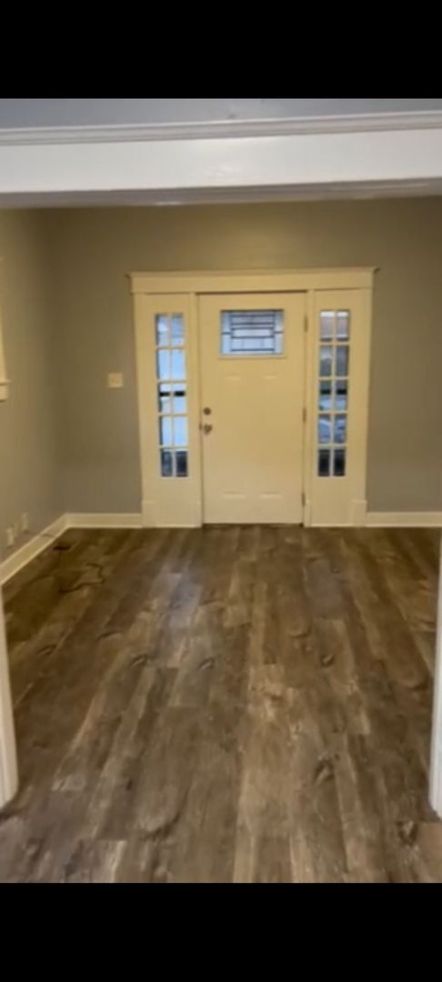 Building Photo - Great 3BR/1Ba house with unfinished basement- New Pics coming soon