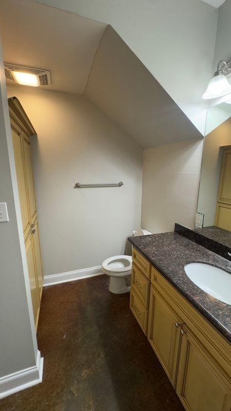 Building Photo - 12356 Village Maison Dr