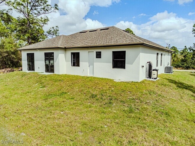 Building Photo - 1707 McKinley Ave