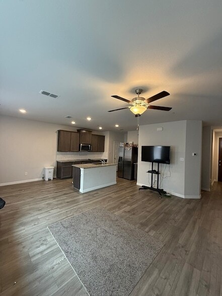 Building Photo - 1108 Bowie Dr