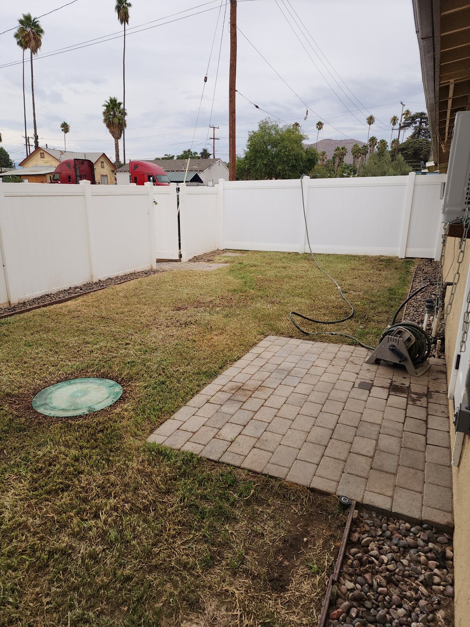 Building Photo - 1170 Fountain St