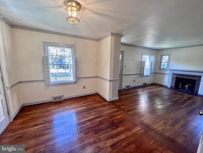 Building Photo - 2525 N George Mason Dr