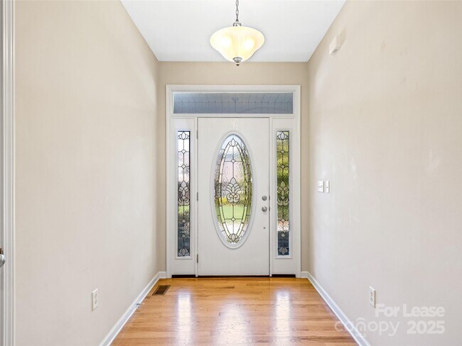 Building Photo - 51 Driftstone Cir