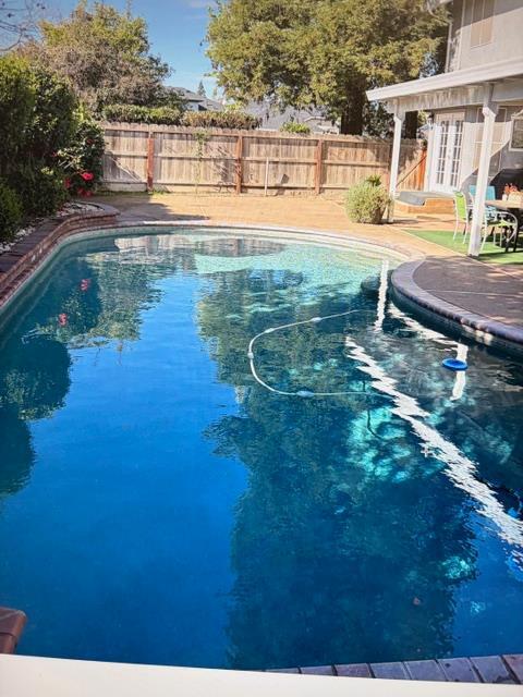 Building Photo - 2316 Den Helder Dr