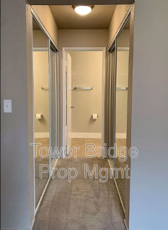 Building Photo - 11150 Trinity River Dr