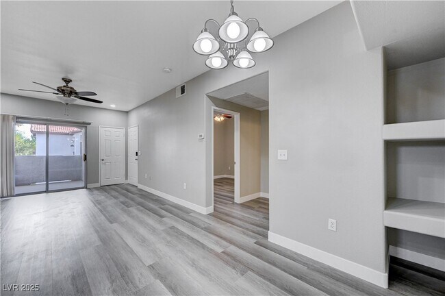 Building Photo - 2615 W Gary Ave