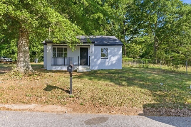 Building Photo - 116 Chester Ave