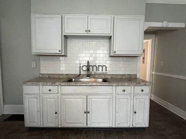 Building Photo - 2602 Vega Ave