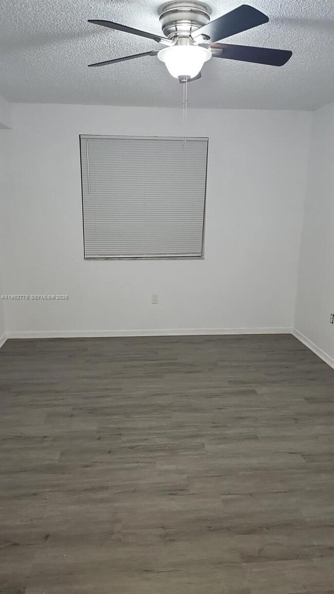 Building Photo - 2850 N Oakland Forest Dr