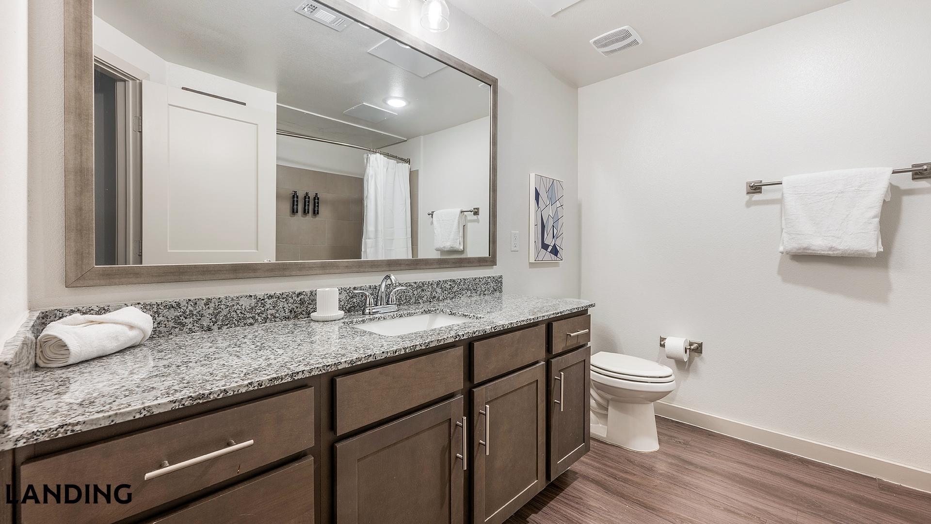 Building Photo - 2825 Main St