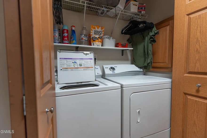 In unit washer and dryer - 408 S Washington St