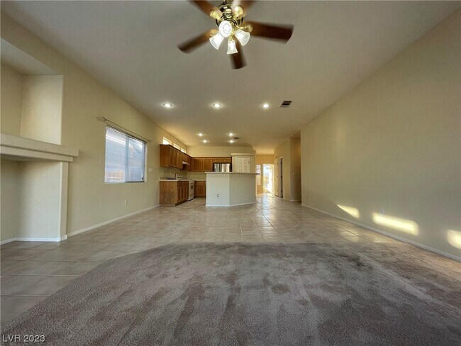 Building Photo - 3216 Stratford Hall Ct