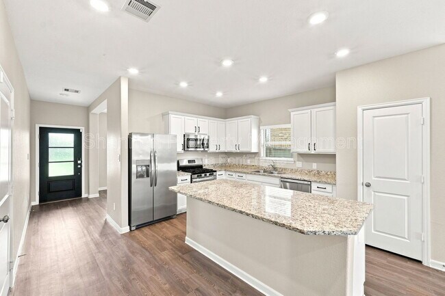 Building Photo - 32311 Melbrooke Dr