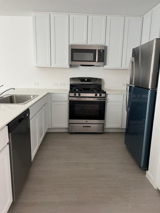 Building Photo - 10839 Lillia Br