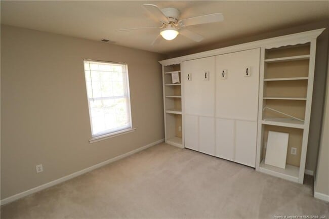 Building Photo - 217 Hartshorn Ct