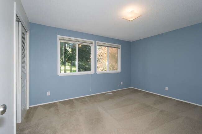 Building Photo - 14829 SE 170th St