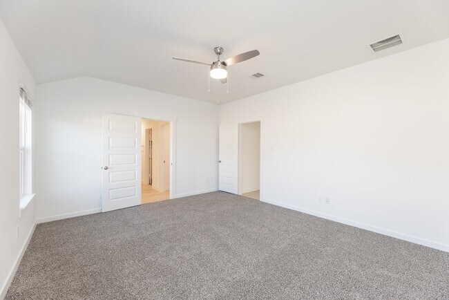 Building Photo - 31706 Melkridge Rd
