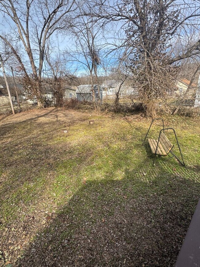 Building Photo - Furnished 3 Bedroom Home in Waynesville, MO! - Short Term Availability