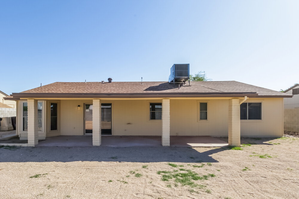 Building Photo - 7008 W Canterbury Dr
