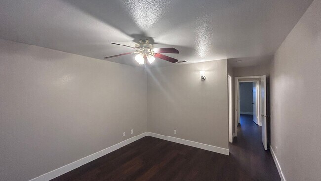 Building Photo - 3545 Thomas More Way