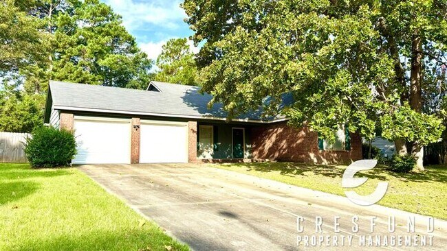 Primary Photo - Beautifully Updated 3 Bedroom, 2 Bathroom ...