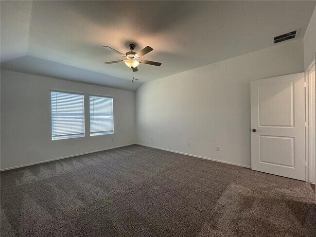 Building Photo - 213 Chickasaw Ln