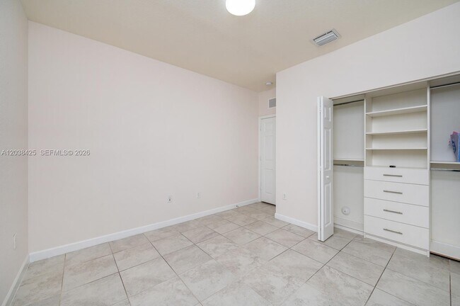 Building Photo - 25006 SW 118th Ave