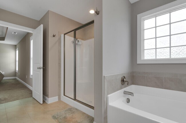 Building Photo - 307 Pettigrew Ln