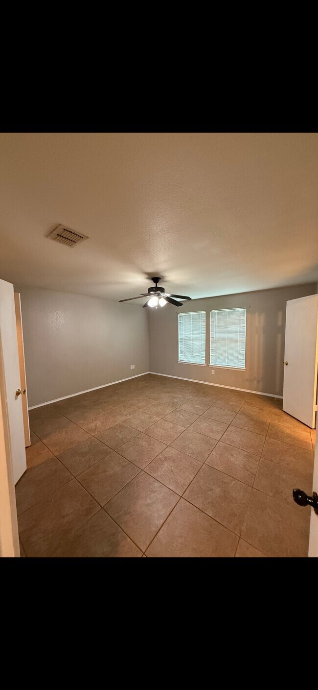 Building Photo - 4304 Silverwood Trail