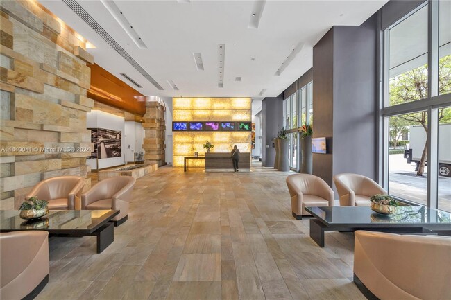 Lobby - 55 SE 6th St