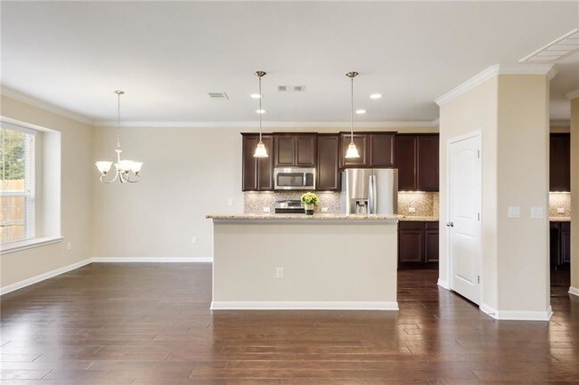 Building Photo - 13400 Briarwick Dr