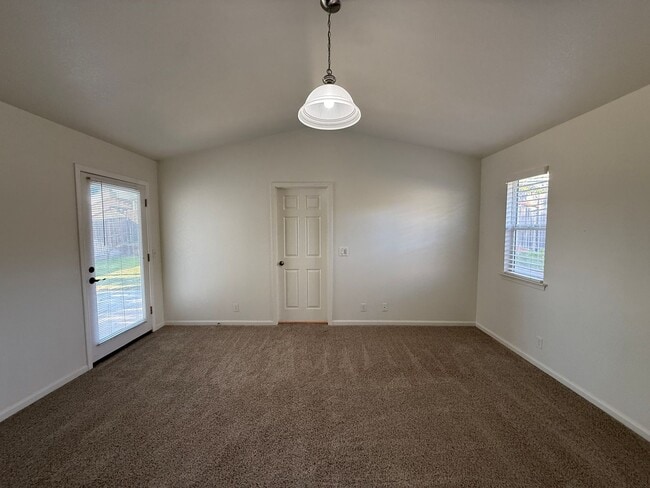 Building Photo - Rolling Hills Single Story Home Includes A...