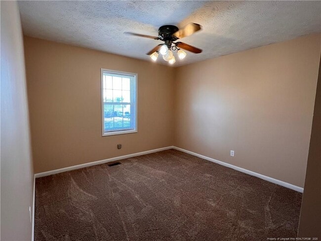 Building Photo - 136 Brocton Dr