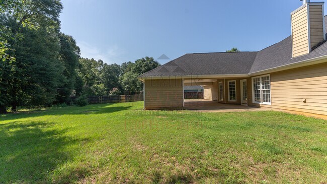 Building Photo - 251 Owens Rd